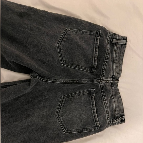 Pacsun size 26 straight fit light washed black ripped high wasted jeans - Picture 2 of 4